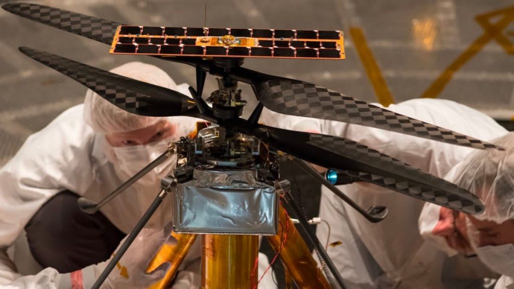 Imagem do helicóptero Ingenuity da NASA em Marte que tem um processador Qualcomm como o Google Nexus 5