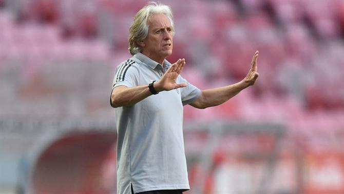 Ball - Jorge Jesus "We are still dreaming of second place" (Benfica)