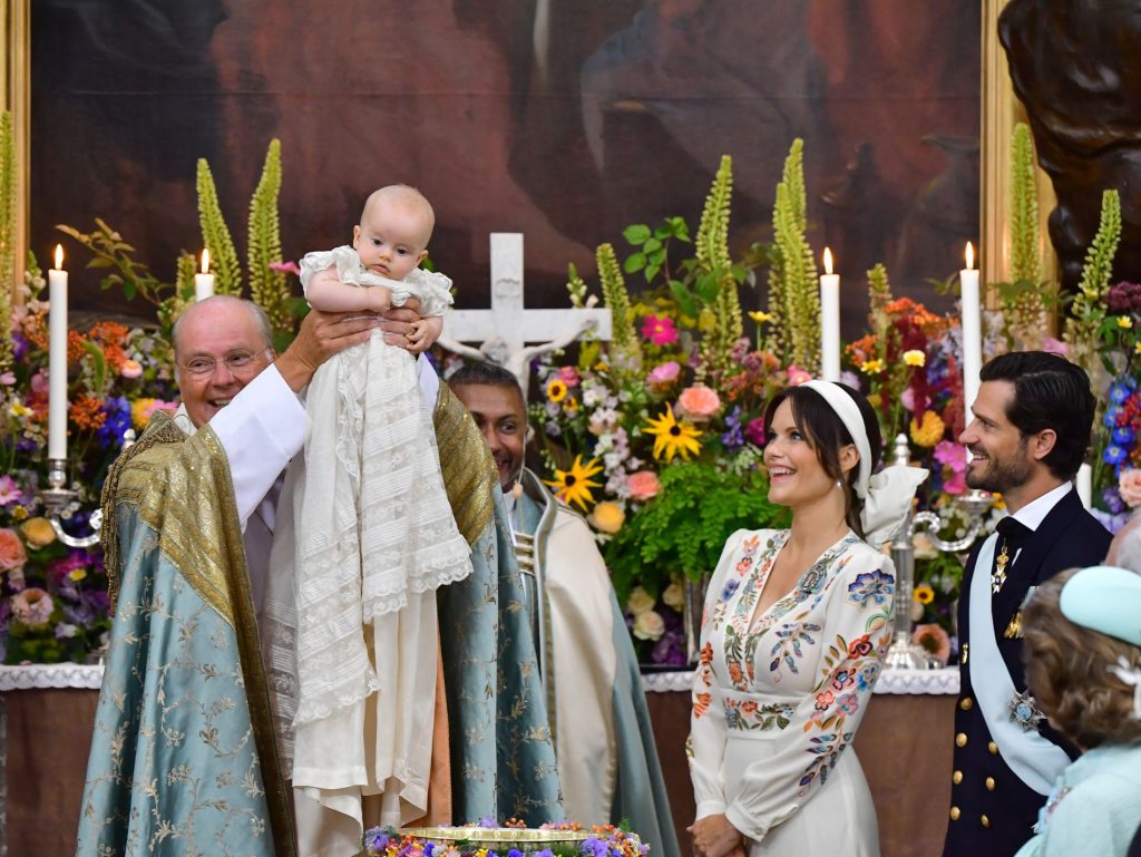 Here the Swedish prince is baptized - VG