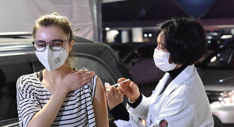 Brazil has a third of adults fully vaccinated against Covid - News