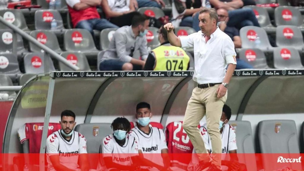 Carlos Carvalhal: “It was a pity to be late 2-1” - SB.  Braga