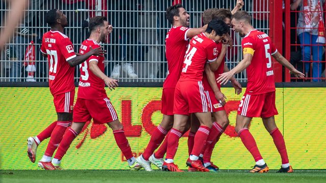 Union Berlin - 100 points and 99 goals