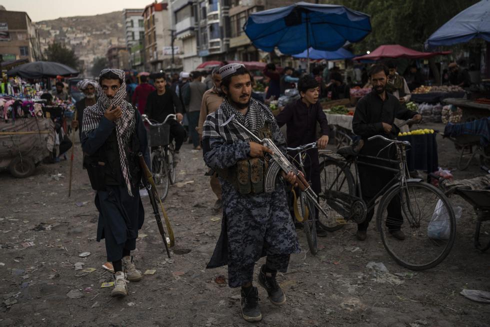 Former diplomat Kai Eide on Afghanistan's dilemma: - Maybe we should swallow some camels now