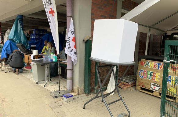 A temporary polling station has been established in the village of Denau.