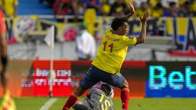Ball - Cuadrado throws himself at Neymar: "Liar, liar!"  (Colombia)