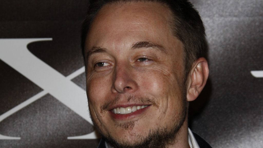 Elon Musk explains why he prefers Dogecoin over Shiba Inu