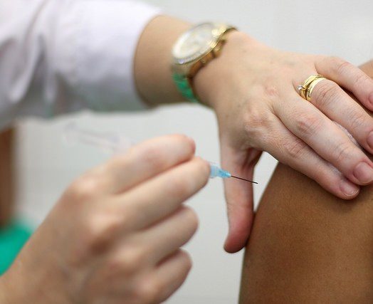 Influenza vaccination campaign growing in Niteroi