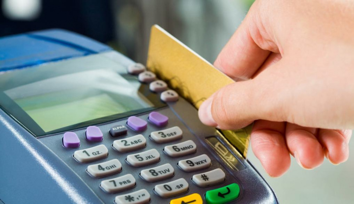 Using bank cards will become more expensive!  Find out about the new prices