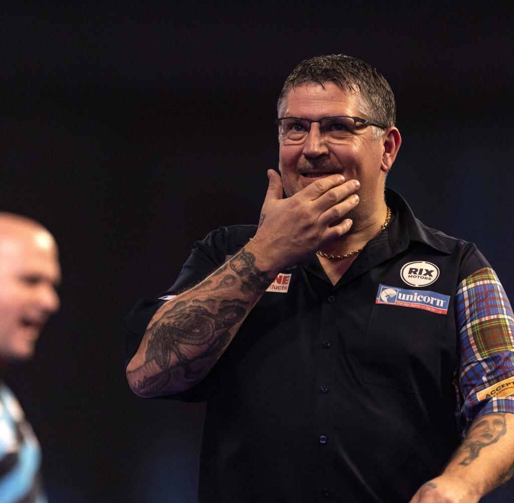 The numbers aren’t right, but the end result: Gary Anderson after his mistake