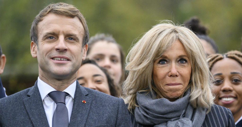 First Lady of France: - Plaintiff of passing rumors