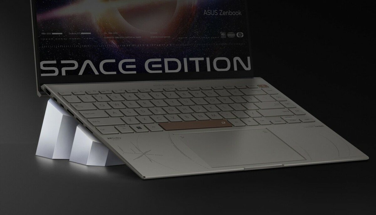 Here's a good idea about the Asus Zenbook 14X OLED Space Edition to walk around