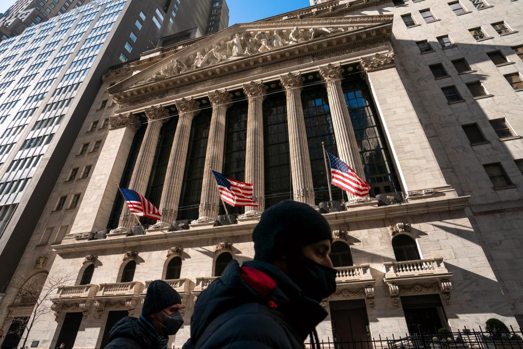 Fall on Wall Street ahead of Fed Meeting Minutes E24