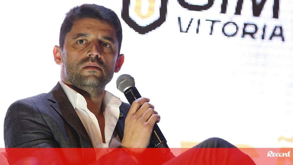 Alex Costa and the controversy over Flavio Meirelles: «Scream in the sky» - in.  Guimarães