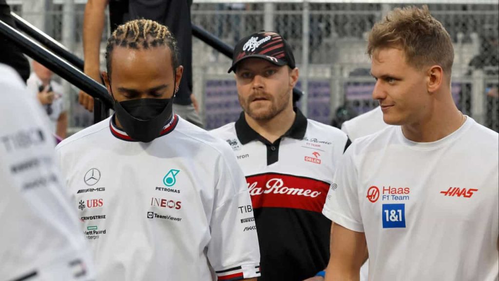 Hamilton's gesture to Mick Schumacher did not go unnoticed