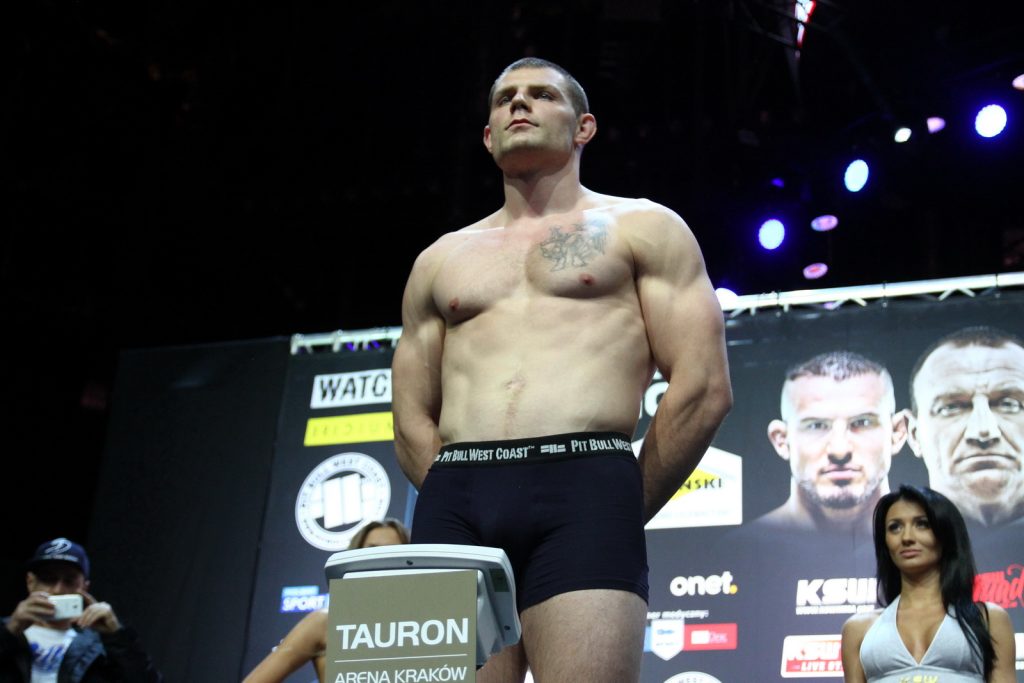 No surprise.  Marcin Wójcik will fight for the FEN belt