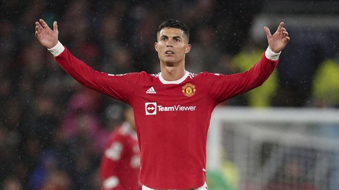 Ball - Van Basten Hag recommends Ronaldo (Manchester United).