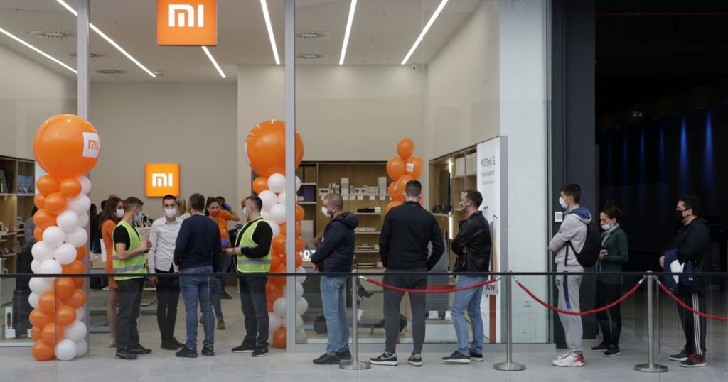 India seizes $725 million from Chinese Xiaomi accounts