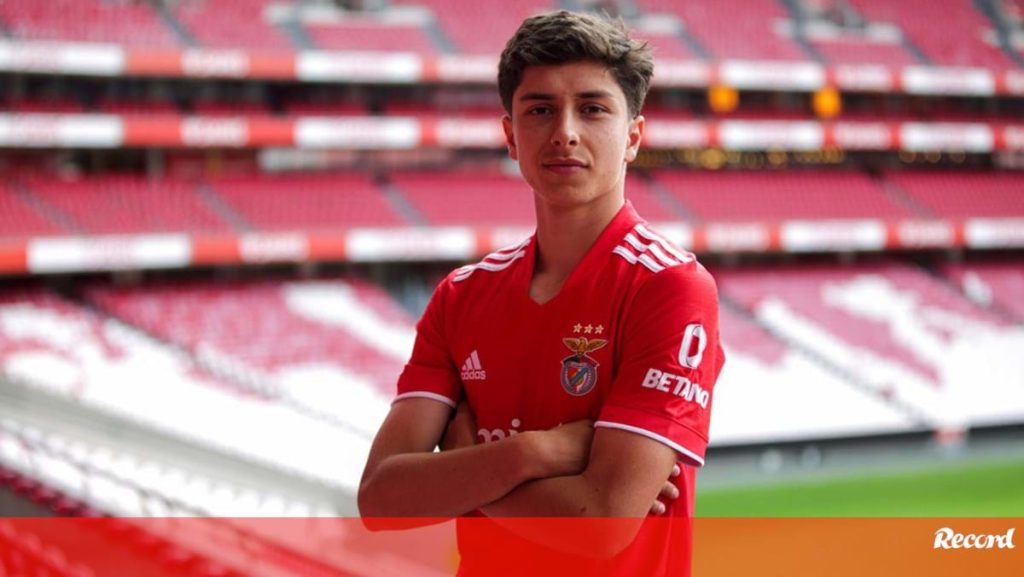 Jose Millero is already a Benfica player: "Working to move up the ladder to the first team" - Benfica