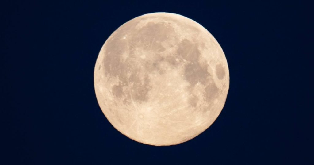 May Full Moon 2022 - Lunar Eclipse: When is the next full moon 2022?  Lunar calendar