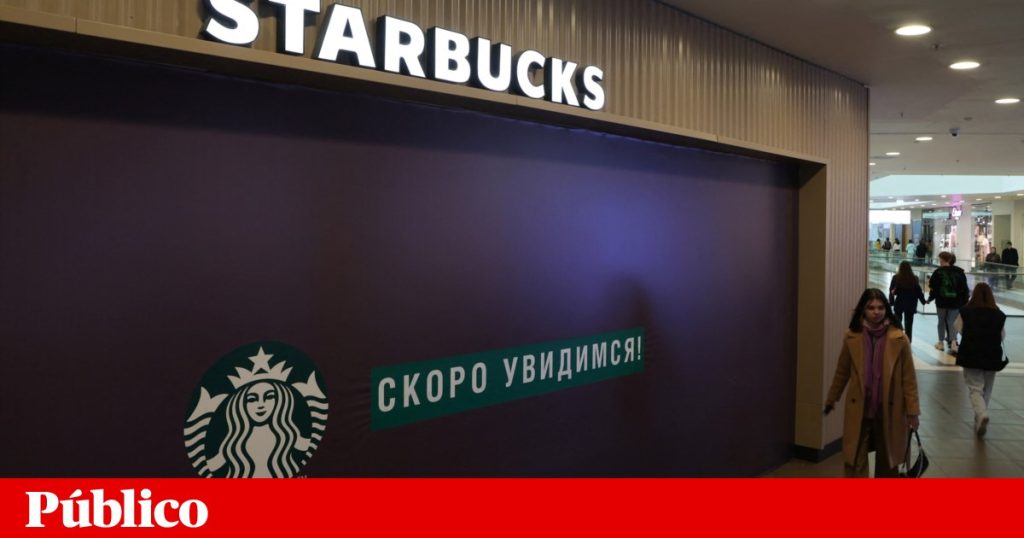 Starbucks decides to leave Russia and pay workers six months' salaries |  war in ukraine