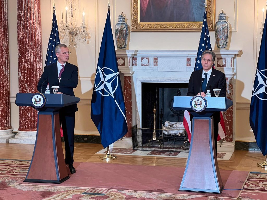 Ukraine receives a new arms package from the United States.  Real American leadership, says Stoltenberg