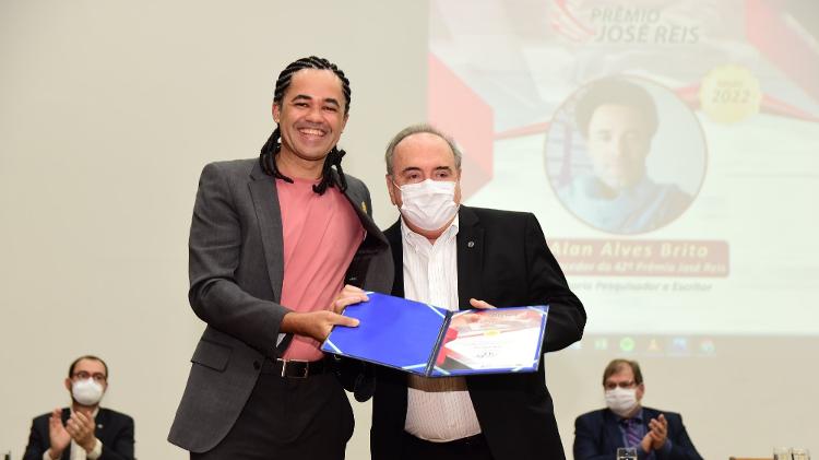 Alan received the CNPq Award during the SBPC meeting, in Brasilia - Jardel Rodrigues / SBPC - Jardel Rodrigues / SBPC