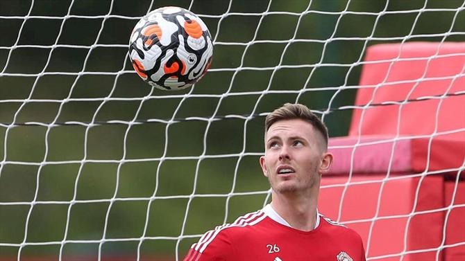 Ball - Henderson refused to train and accused Manchester United: "He was a criminal" (England).