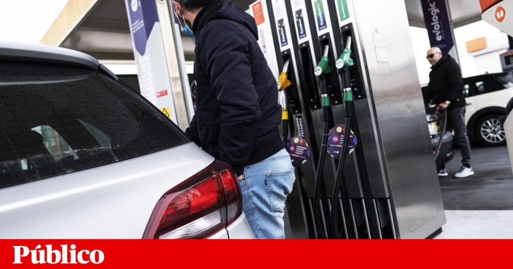 Reference fuel prices witness the largest drop in more than two months |  fuel