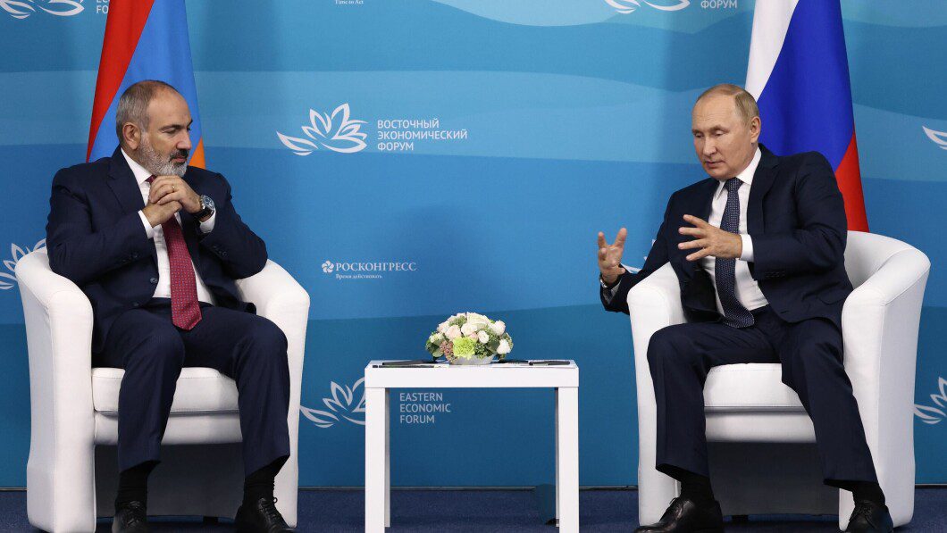 Armenian Prime Minister Nikol Pashinyan met with Putin recently on September 7 this year.  Photo: Valery Sharifulin/AP/Scanpix