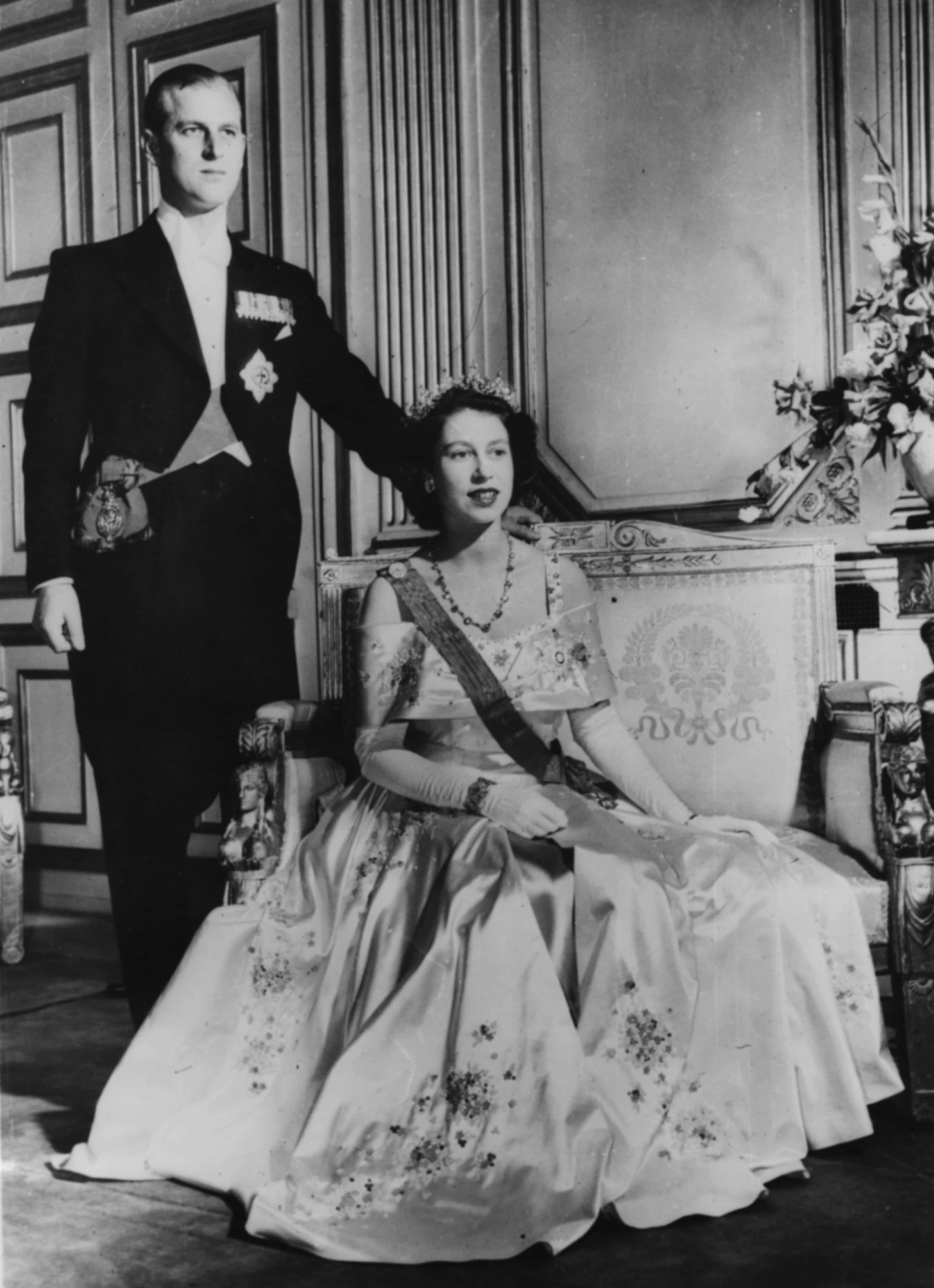 Portrait of Queen Elizabeth II and Prince Philip, Duke of Edinburgh, circa 1952. (Photo by Keystone/Hulton Archive/Getty Images)