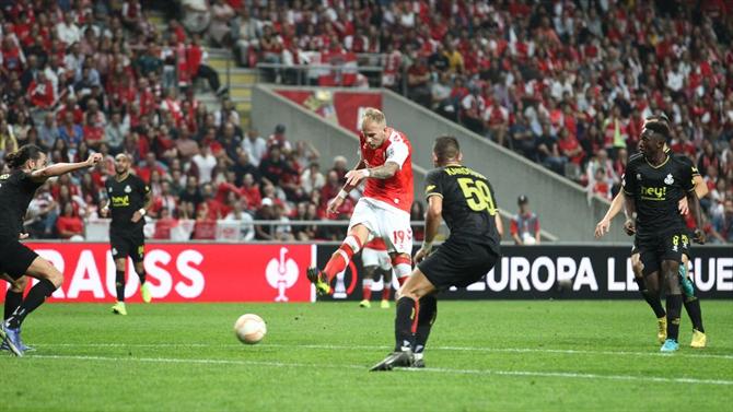 BOLA - SC Braga was winning but lost at home with St.  Gelois (watch the goals) (European League)