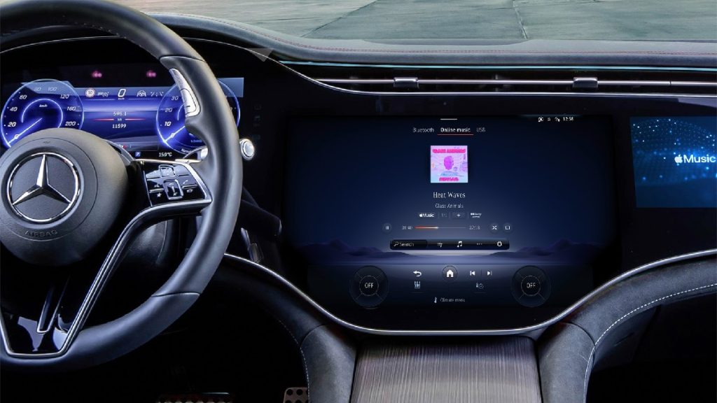 Discover the spatial sound of Apple Music, which will be included in Mercedes-Benz cars