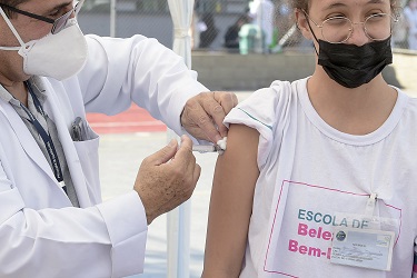 Guarulhos does not have meningitis outbreaks and the at-risk age group is vaccinated