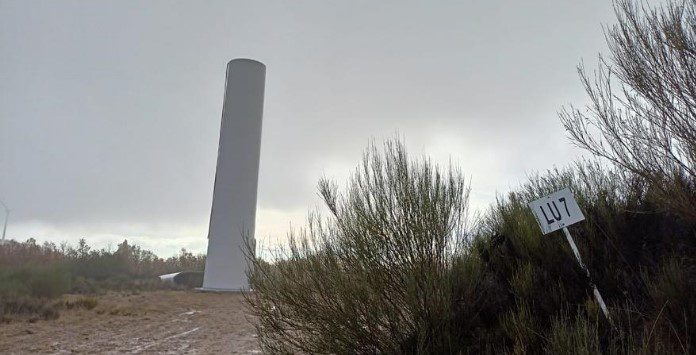 Ecotecnia Wind Generator Crash - Lucillo Wind Farm, Spain