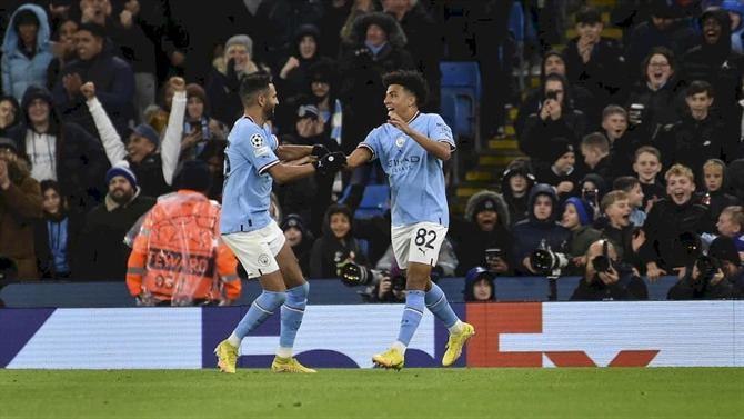 Ball - Group G: The 17-year-old scored in City's victories over Sevilla and Copenhagen and Dortmund's draw (see goals) (UEFA Champions League).