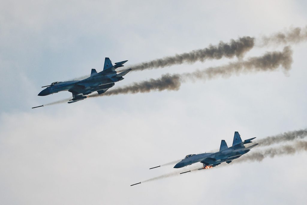 NATO: Two Russian fighter planes passed NATO ships at low altitude: it was approx.  70 metres
