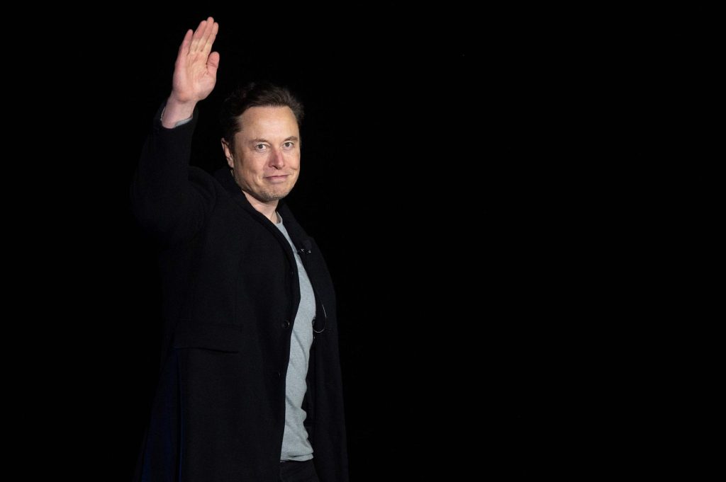 Elon Musk asks Twitter users: - Should I quit?