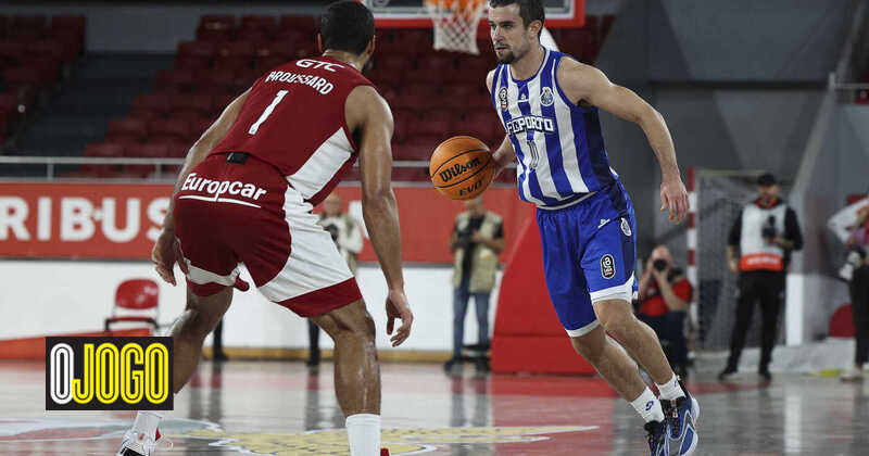 Porto's basketball player talks about the insults heard in the classics with Benfica